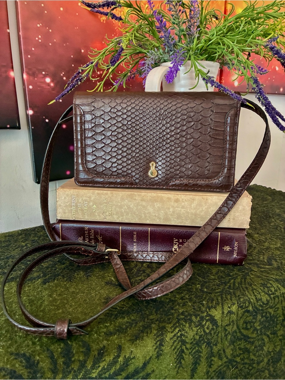 London Fog Crossbody Wallet